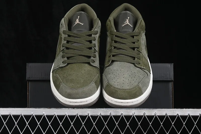 All categories Air Jordan Jordan series basketball shoes Air Jordan 1 Low Air Jordan 1 Low AJ1 Joe 1 low-top retro culture basketball shoes FQ3055-300